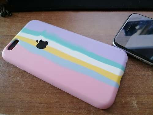*BELLCO BARGAIN BUYS*APPLE IPHONE 6 WITH POUCH AND CHARGER*SHOWS APPLE LOGO THEN OFF AND ON*AS IS**