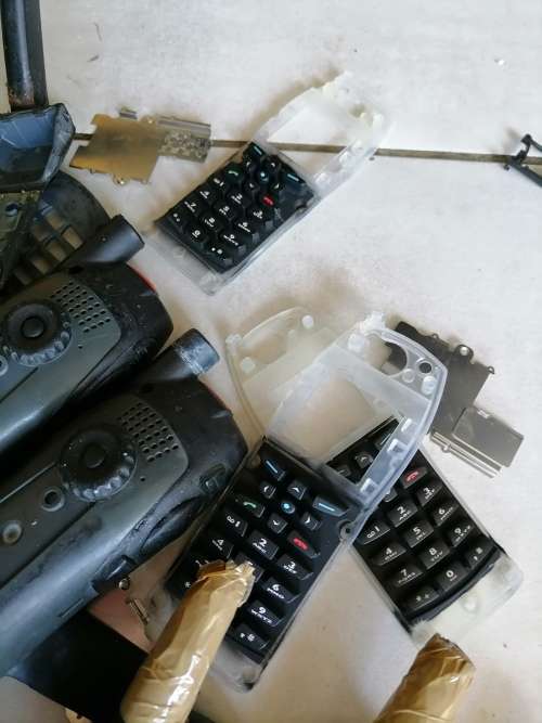 *COMAIR LIQUIDATION*BULK LOT OF EADS THR880I AIRCRAFT DEFENSE COMMUNICATION RADIOS AND PARTS**