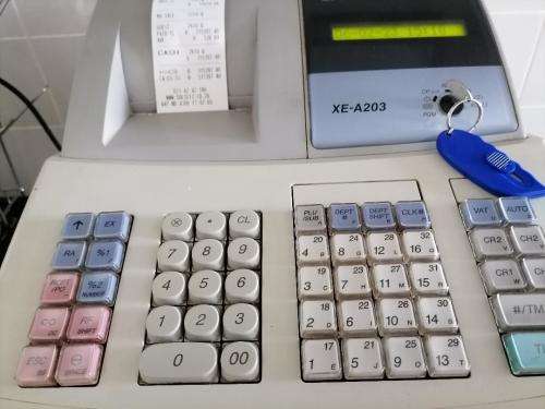 *LIQUIDATION ITEM*WORKING SHARK XE-A203 THERMAL ELECTRONIC CASH REGISTER WITH CASH TILL*