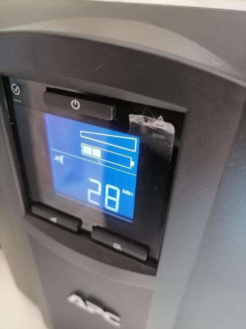*BIG DEALS*R30 FREIGHT*TIRED OF LOADSHEDDING!!!*DEMO APC SMART UPS 1000**R18 000 IN STORE**
