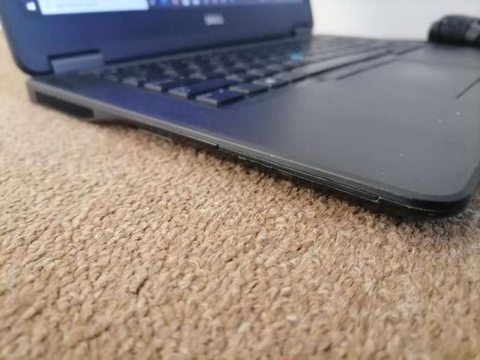 i5 DELL LATITUDE E7450 5TH GEN,4GB RAM,500GB HDD,BACKLIT KEYBOARD,BATTERY 100%,ORIGINAL CHARGER