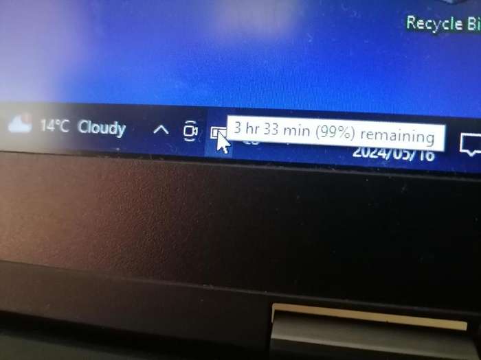 i5 DELL LATITUDE E7450 5TH GEN, 8GB RAM, 500GB HDD, BATTERY 100%,W10/OFFICE ORIGINAL CHARGER