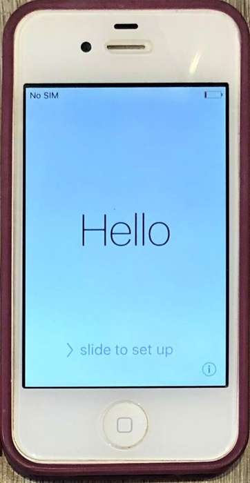 APPLE IPHONE 4   - WHITE