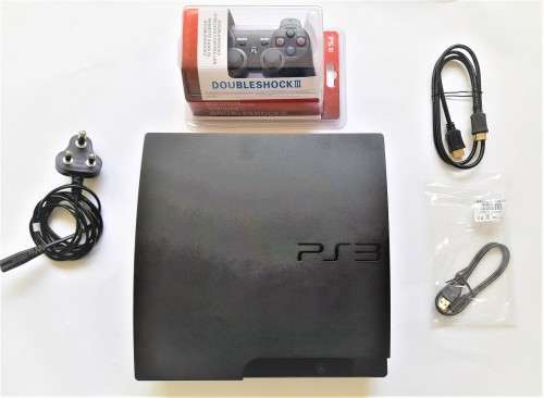 PS3 CONSOLE BLACK  150GB + WIRELESS CONTROLLER  & CABLES   (  DEAL 027 )