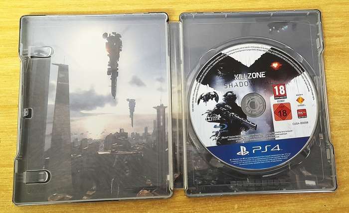 KILLZONE SHADOW FALL STEELBOOK    (PS4)   -   Good condition !!!  -   SAME DAY SHIPPING !!!