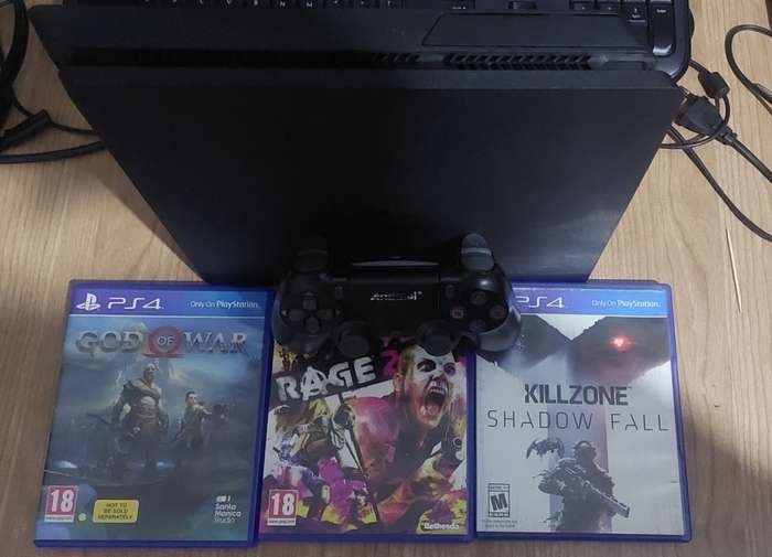 Playstation 4 1TB PS4