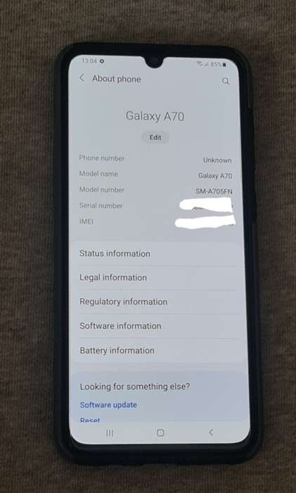 Samsung Galaxy A70 128GB Single SIM - White (Mint Condition)