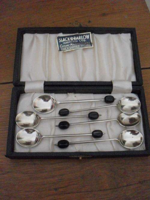 SET OF 6 EPNS COFFEEBEAN TEASPOONS....