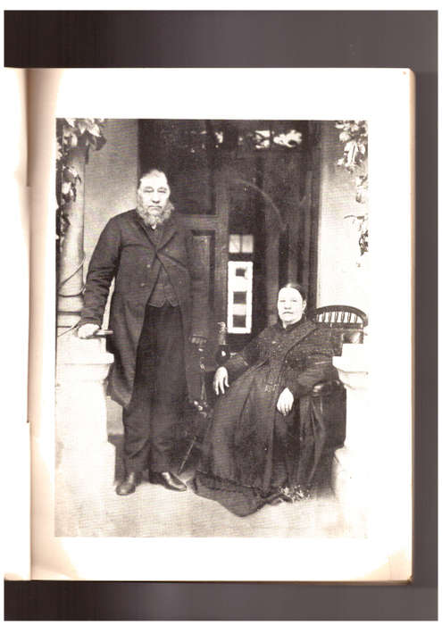 Krugeraand Feesalbum 1921-1945, Krugersdorp, Kwarteeufees-Gedenkboek