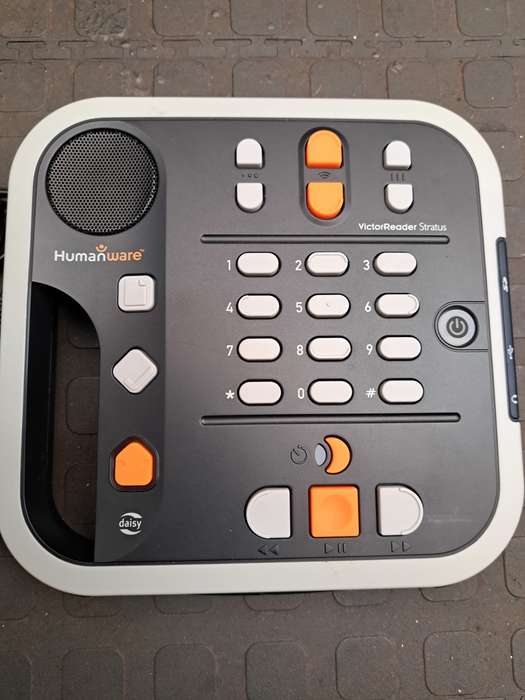 HUMANWARE Victor Reader Stratus12 M