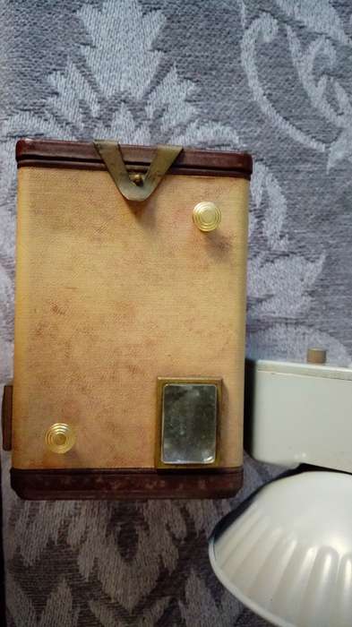 Brownie Flash IV camera - Made in England by Kodak Limited London with flash holder