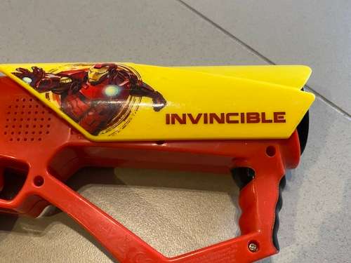 Lovely Invincible Gun with Lights - Good value