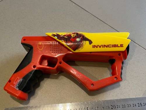 Lovely Invincible Gun with Lights - Good value