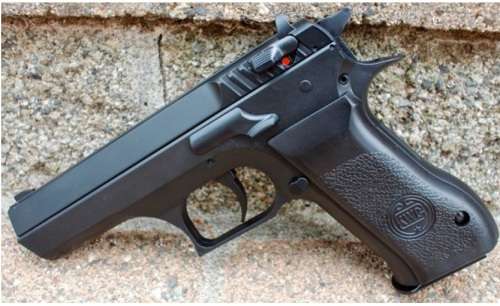 full metal JERICO 941 FULL WEIGHT STEEL C02 PISTOL 4.5 BBS R1995.00
