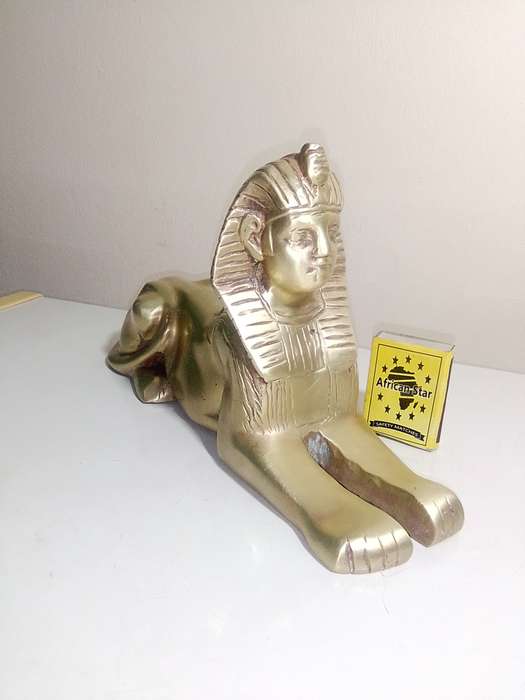 Vintage Egyptian Sphinx heavy brass and well detailed, weight 5.1kg. Size 135mm Tall x 250mm Long