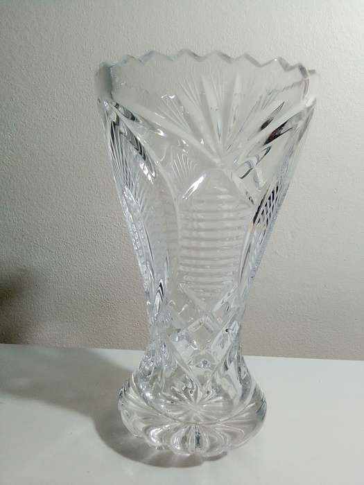 A Beautiful work of art. A Mid-Century Fleur de Lys Czech vase 20th century art.