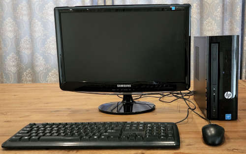 HP Slimline 260-a100ni tower including monitor,keyboard and mouse