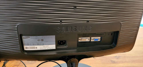 HP Slimline 260-a100ni tower including monitor,keyboard and mouse