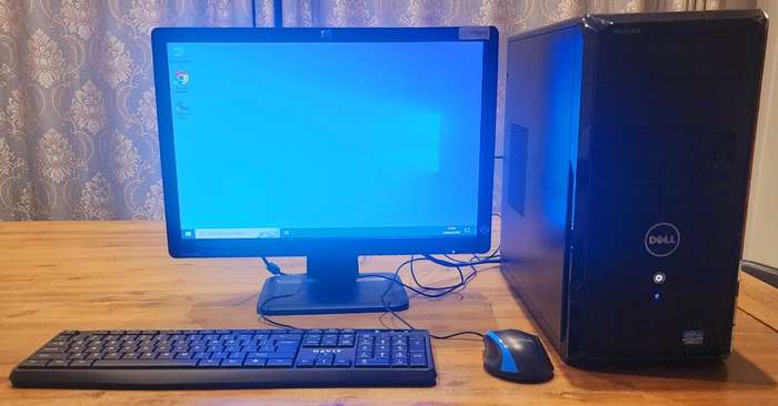 Dell Vostro 270 Desktop PC complete with monitor, keyboard and mouse