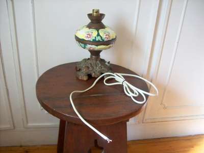 TABLE LAMP. ITALIAN ??