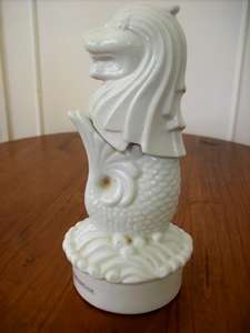 ORNAMENT OF A MERLION.  MASCOT OF SINGAPORE