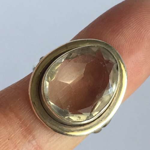Stunnig Clear Quartz Sterling Silver Ladies Ring