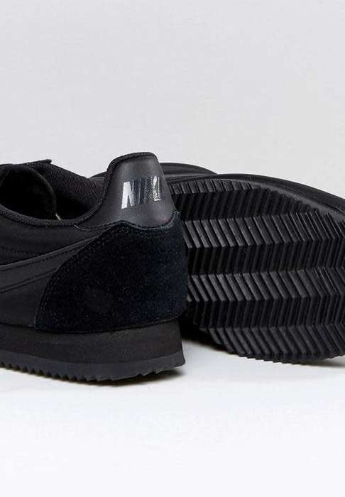 Original Mens Nike CLASSIC CORTEZ NYLON - 807472-007 - UK 10 (SA 10)