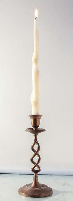 VINTAGE BRASS CANDELSTICK