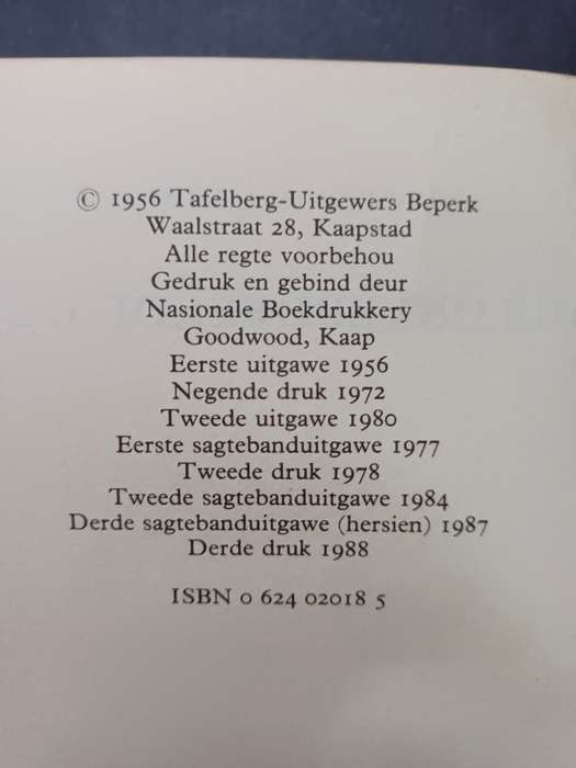 Die Onverdeelde Uur / Anna M. Louw
