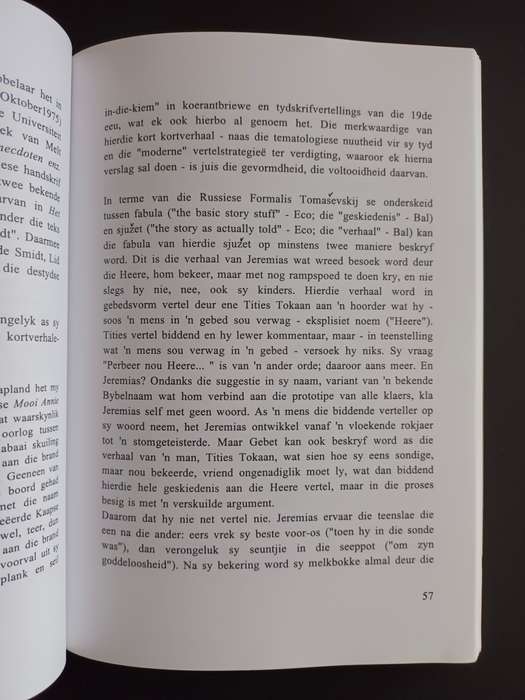 Kort Vertel: Aspekte van die Afrikaanse Kortverhaal / Abraham H. de Vries