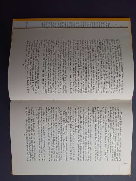 die ONVERDEELDE UUR / Anna M. Louw