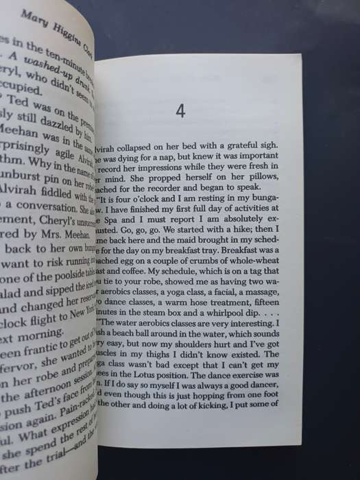 Weep no more, my lady / Mary Higgins Clark