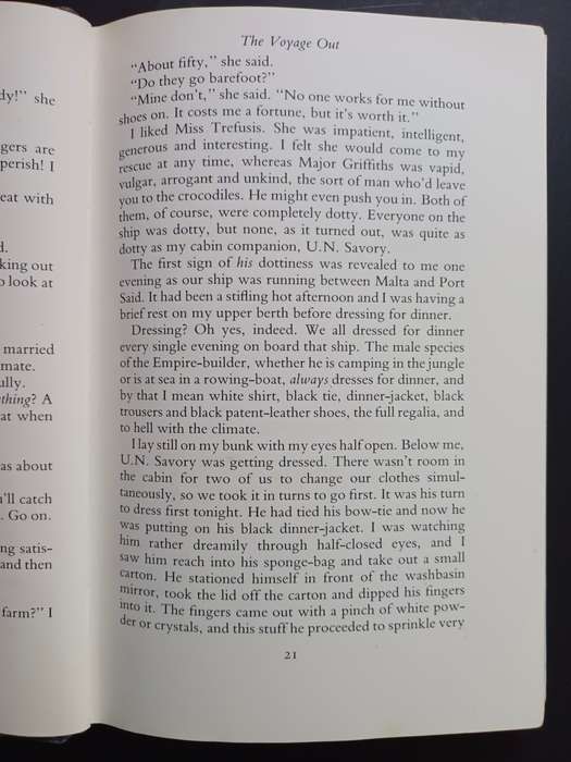 GOING SOLO / ROALD DAHL