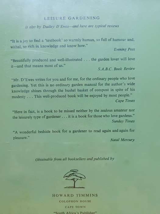 Wayward Naturalist in Southern Africa / Dudley D`Ewes