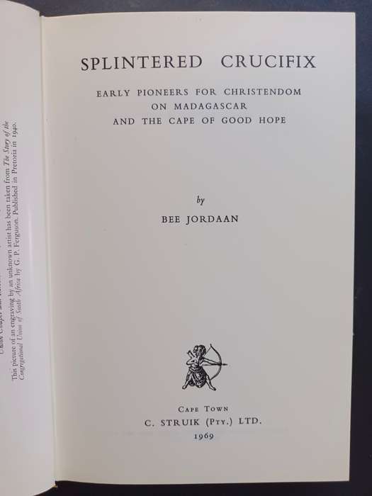 SPLINTERED CRUCIFIX / B. Jordaan