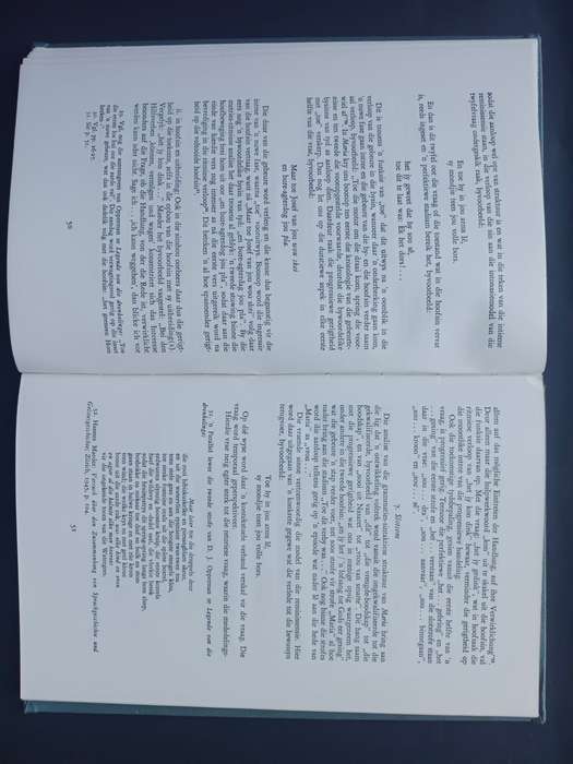 Die taal as tolk : `n stilistiese analise van Elisabeth Eybers se Maria / C.J.M. Nienaber