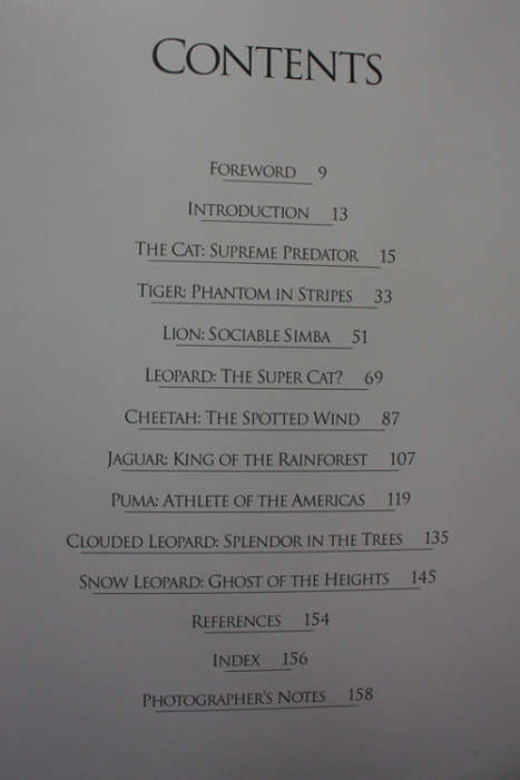 Kingdom of Might: The World`s Big Cats by Tom Brakefield