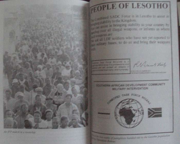 Parabat  Personal accounts of paratroopers in in combat situations in South Africas history