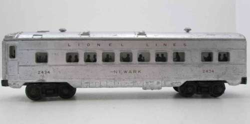 Assorted Vintage Lionel Train & Tracks, 31 Pieces, See Ad For All Details