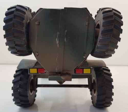 Amazing Tin Toy Casspir - 31cm/14cm/15cm