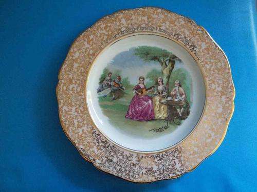 Beautiful Decorative Plate - Fragonard "M Langbroek, Amsterdam, Holland" - Regency Bone China