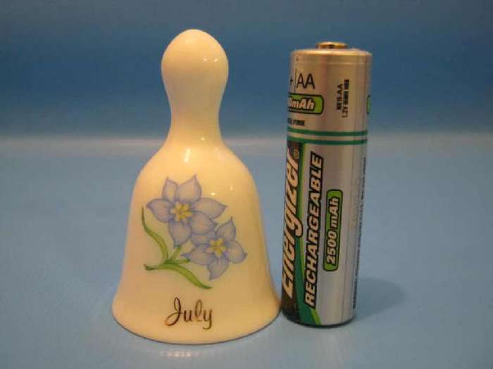 Miniature Porcelain Bell - Russ Berrie & Co. - Made in Taiwan