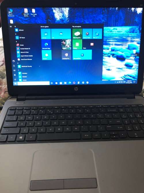 HP 250 Laptop