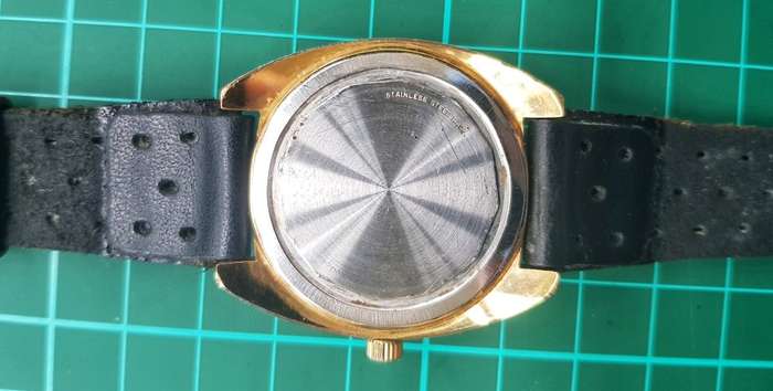 NO RESERVE! SWISS Longines Conquest Men's watch (Excellent condition)