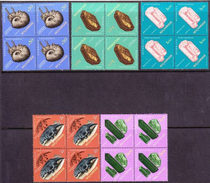 Mozambique, MNH Blocks, 1971,Fossils & Minerals, Excellent condition!GV