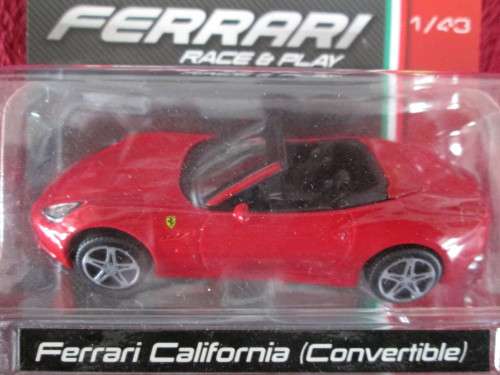 ***FERRARI CALIFORNIA CONVERTIBLE - SCALE 1:43 - OFFICIAL PRODUCT***