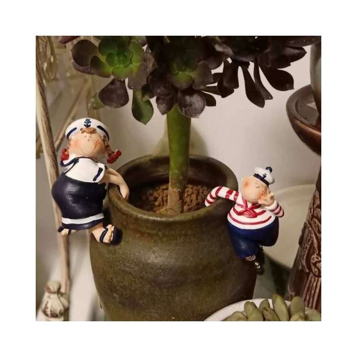 Pair of happy sailors garden hanging ornaments