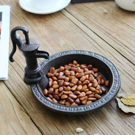 European-Style Cast Iron Water Press Model Decorative Plate