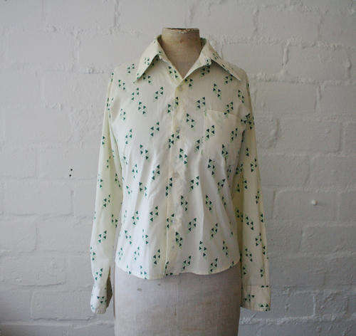 VINTAGE LIGHT YELLOW BLOUSE WITH GREEN TRIANGLES SIZE 12