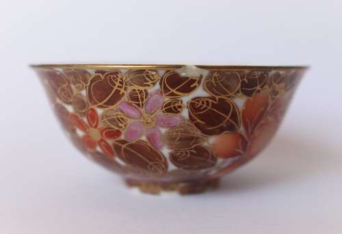 Vintage gilded pink, red, brown and white Chinese Oriental Asian porcelain bowl